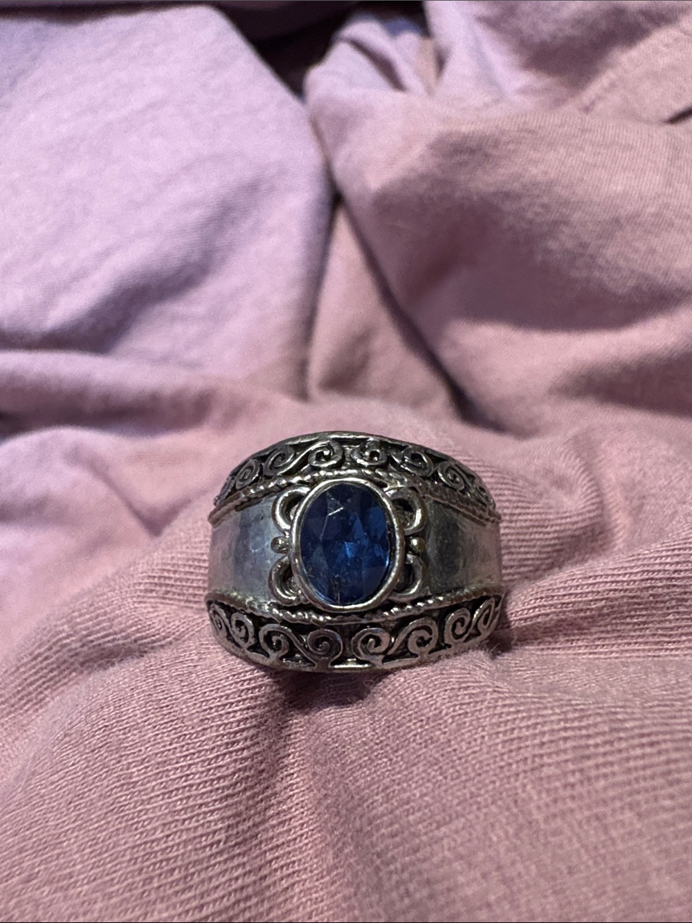Vintage Silver-Tone Women's Ring with Dark Blue Stone